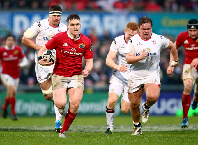 On the run against Ulster in 2016. 