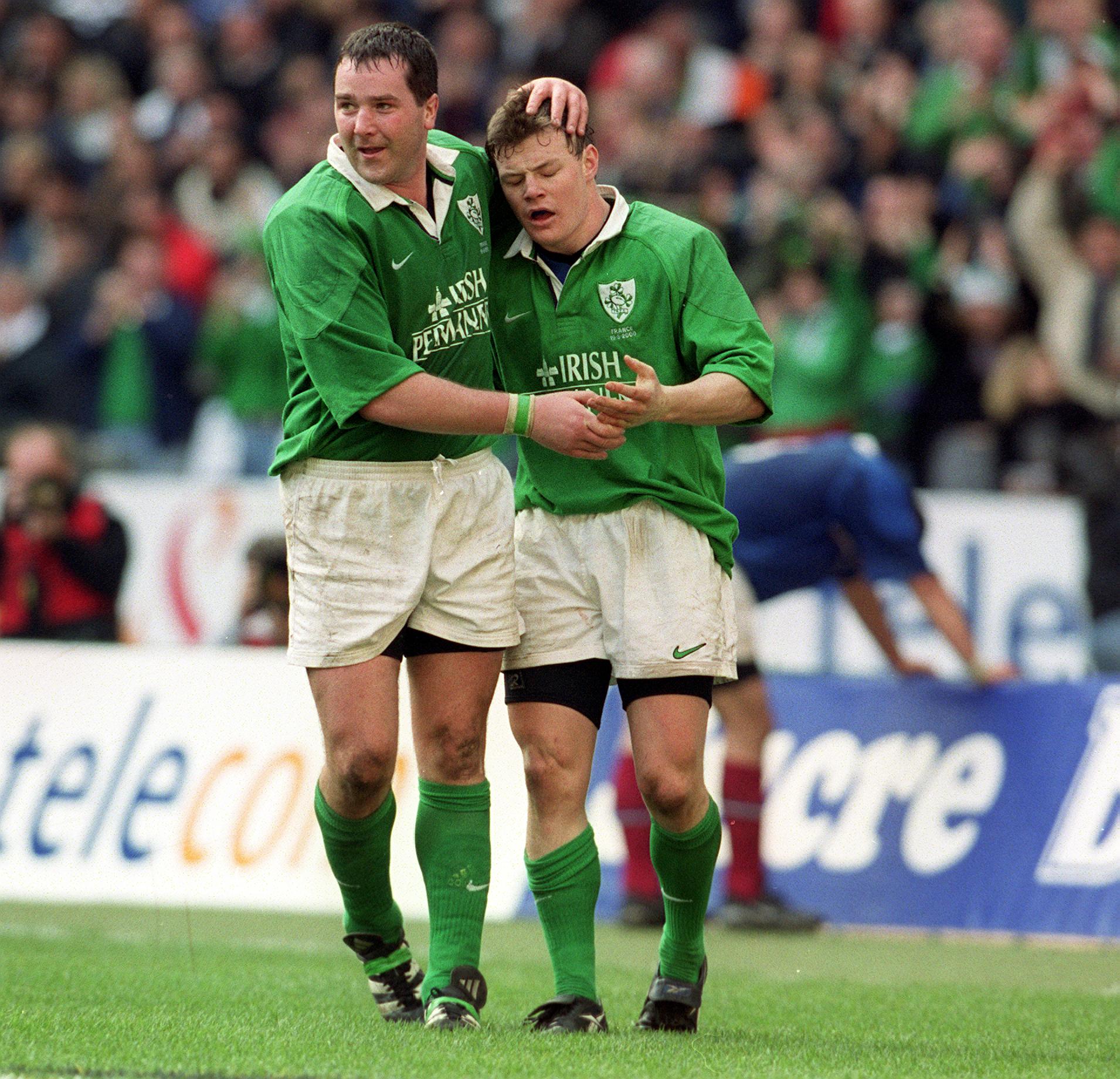 ANthony Foley with Brian O'Driscoll in the 2000 5 Nations win over France.