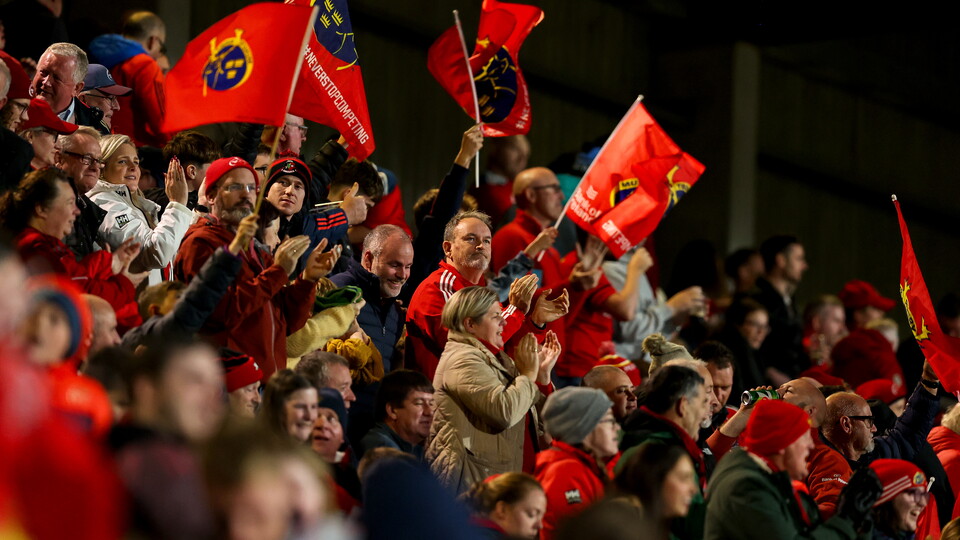 Munster fans at Virgin Media Park