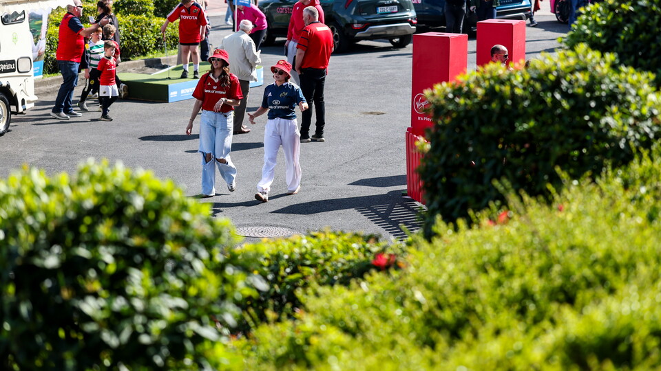 Munster Fans Outside of Thomond Park