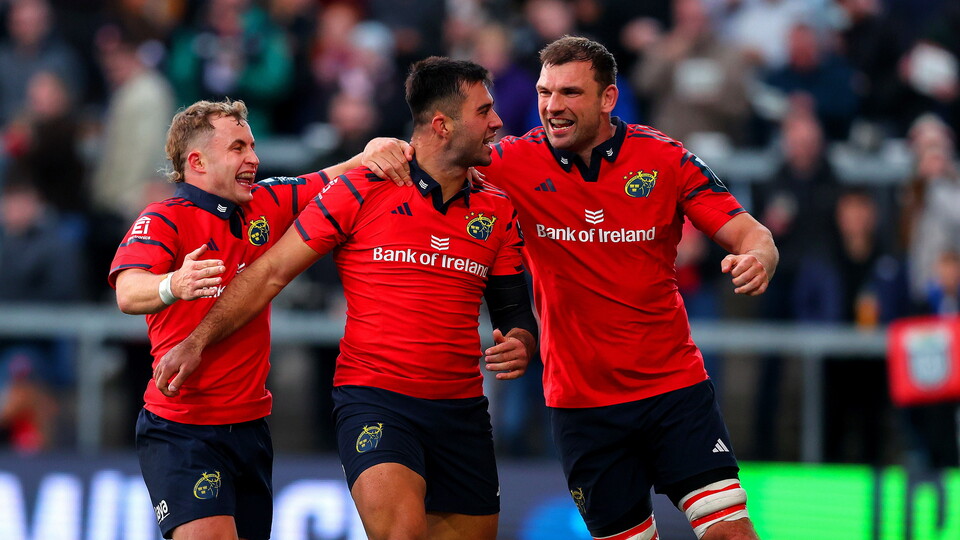 Dan Kelly celebrates his try. 