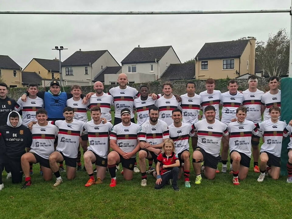 A photo of the Senior Men's Ennis RFC squad 